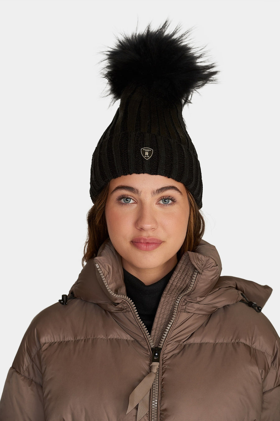 Zwart Pom Pom Muts met Zwart Bol